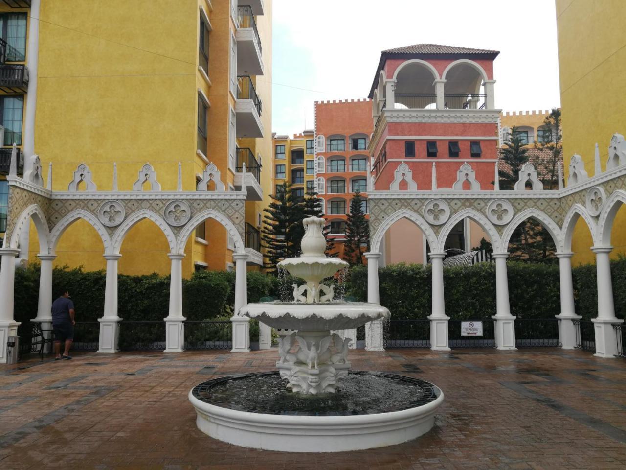 חוף ג'ומטיין Venetian Poseidon Pool Hotel מראה חיצוני תמונה